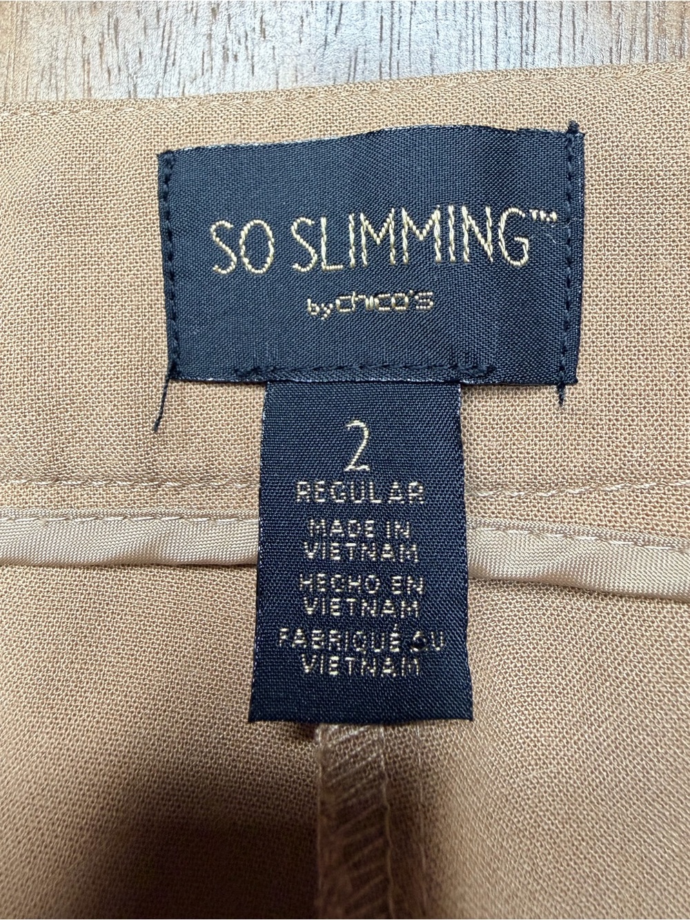 Chico’s So Slimming Women’s Beige Pants, Chico’s size 2=women’s L (12-14)